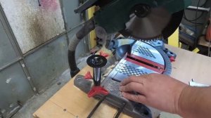 Торцовочная пила Hammer STL1200