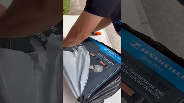 ลูกค้ารีวิวแกะกล่องไมค์ลอย SENNHEISER SKM 9000