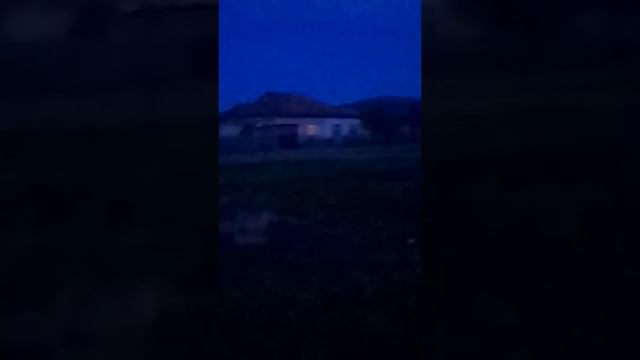 Призраки в заброшенном здании.Пошли в 11:00 ночи смотреть онлайн