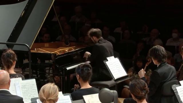 Alexandre Kantorow Plays Valse Triste (Vecsey-Cziffra)