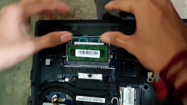 Lenovo laptop stuck on starting windows screen||how to fix Lenovo logo hanging problem смотреть онлайн