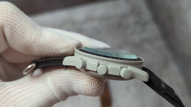 Часы Omega на тканевом ремешке смотреть онлайн