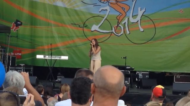 Natasha St-Pier - Vivre d'Amour (Beau Vélo de Ravel Perwez 26/07/2014) смотреть онлайн