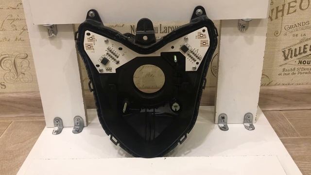 Установка линзы в фару мотоцикла Honda CB 650 F ( Часть 1 )