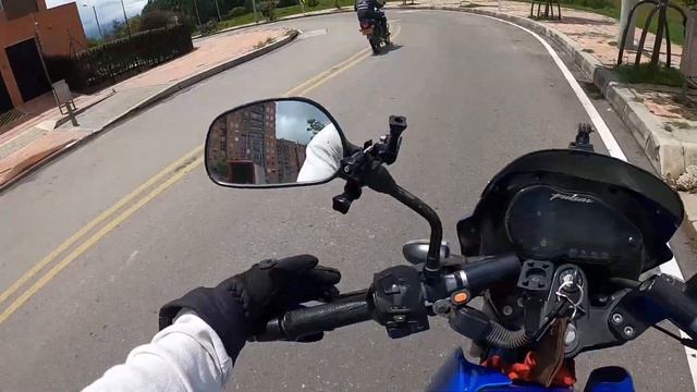 como meter los cambios correctamente en una moto смотреть онлайн