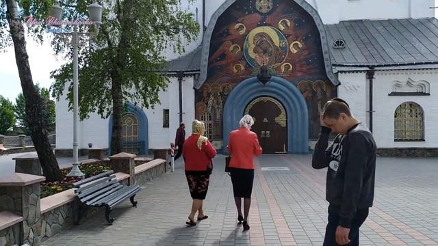 Екскурсія в Почаївську лавру з Любою ("Я і мої кози"). смотреть онлайн