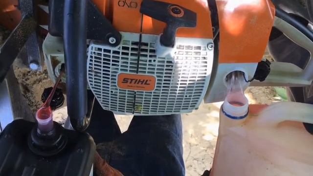 Пилим большие слэбы бензопилой смотреть онлайн