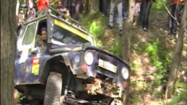 соревнования по Джип-триалу Пермь 2009.wmv смотреть онлайн