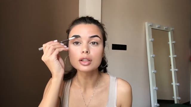 Повседневный макияж/ макияж на каждый день смотреть онлайн