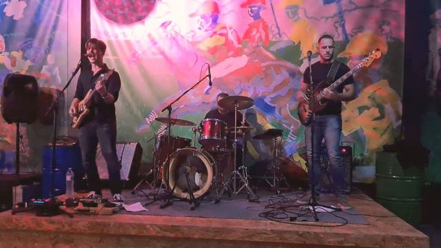 Milky Wave - In the air tonight (Phil Collins) смотреть онлайн