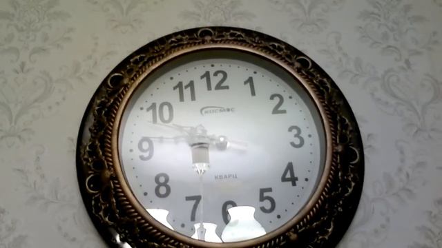 Часы пошли обратно. :-))