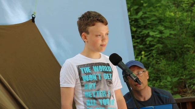 Женя Белиловский стихотворенье "Режим школьного дня" смотреть онлайн