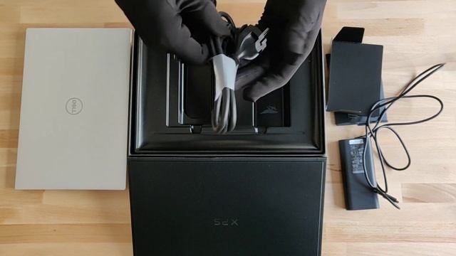 Unboxing DELL XPS 15 9500 (2020) смотреть онлайн