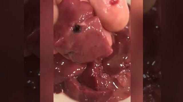 Суп с курочкой,потрохами и домашней лапшой.