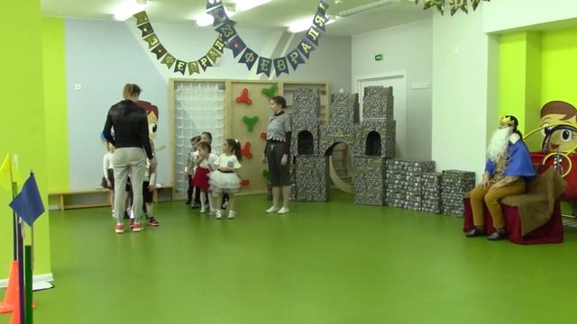 23 февраля у Волшебников смотреть онлайн