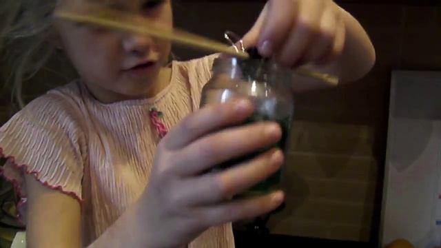 Сахарные кристаллы своми руками || легко и просто, но очень красочно! смотреть онлайн