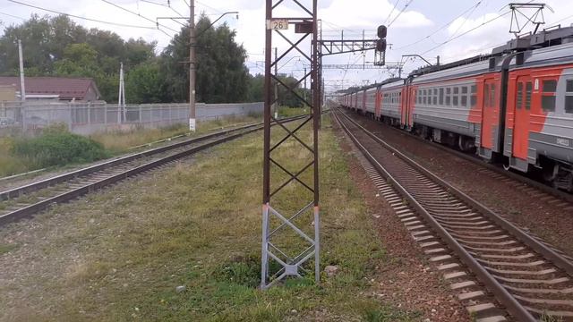Электропоезд ЭД4М-0363 экспресс сообщением " Москва Казанский вокзал)-Голутвин" смотреть онлайн