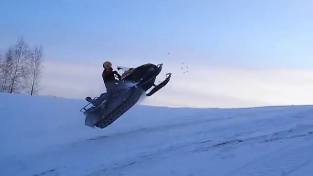 Ski-Doo SWT V-800 смотреть онлайн