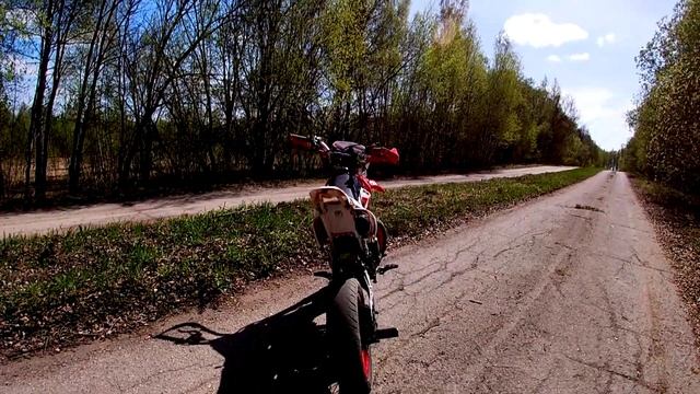 Стант на питбайке. Дневная катка. смотреть онлайн