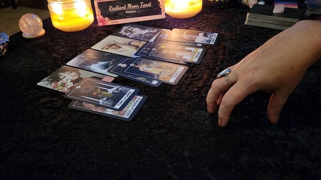 SAGITTARIUS **SINGLES NEW LOVE** AUGUST 2022 Tarot & Oracle Card Reading смотреть онлайн