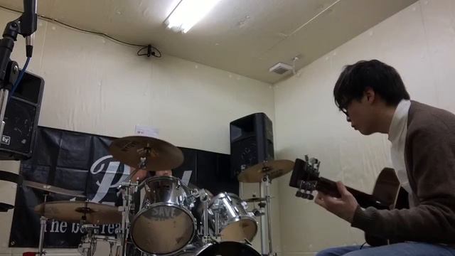 ドラムとアコギでジャムセッション 3 смотреть онлайн
