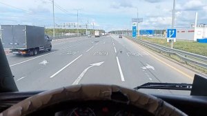 Поломался на трассе после ремонта. Дальнобой и слесарь. Безумные Гонки на фурах грузовиках по дорог