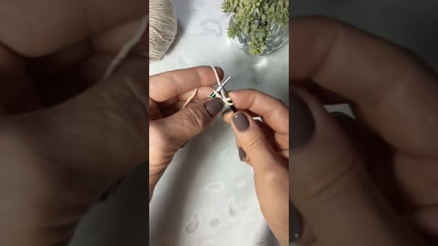 Косынка чулочной вязкой на спицах смотреть онлайн