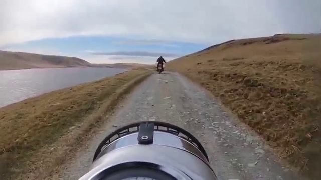 Royal Enfield Himalayan, Royal Enfield Bullet Trials & Honda CRF250 Mid Wales Mini Expedition смотреть онлайн
