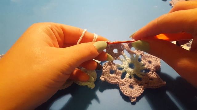śnieżynka nr 3 i łańcuszek ozdobny z nich смотреть онлайн