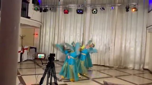 Узбекский Хорезмский танец, коллектив АЗХАР, 26.05.19 смотреть онлайн