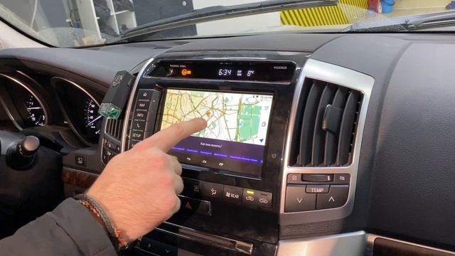 Toyota LC200 2008-2014 - доп мультимедиа на штатный монитор смотреть онлайн