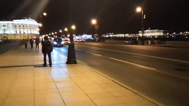 Прогулки по Питеру. Набережная Невы, памятник Петру и Исаакиевский собор. Вечер 19.10.2018 г. смотреть онлайн