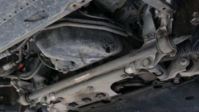 Как доехать до места, если пробит картер двигателя? смотреть онлайн