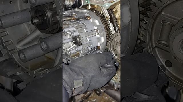 Kosz sprzęgłowy Honda Xl1000 Varadero смотреть онлайн