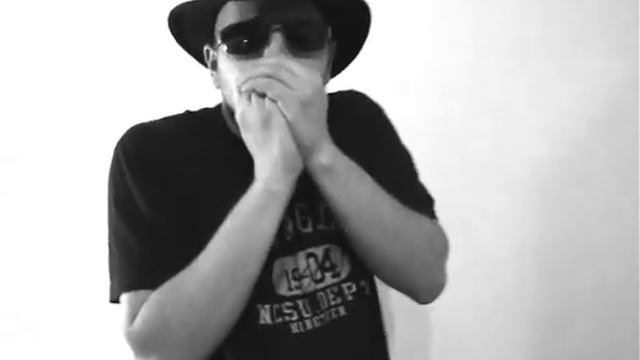 Hohner Puck Harmonica Reloaded смотреть онлайн