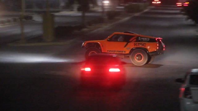Pre-running the Baja 1000 смотреть онлайн