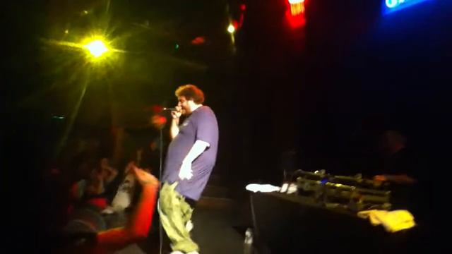 Hail Mary Mallon - Breakdance Beach @ The Troubadour 6.17.11 смотреть онлайн