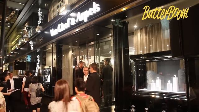 Van Cleef & Arpels Hong Kong Store Opening in Lee Gardens смотреть онлайн