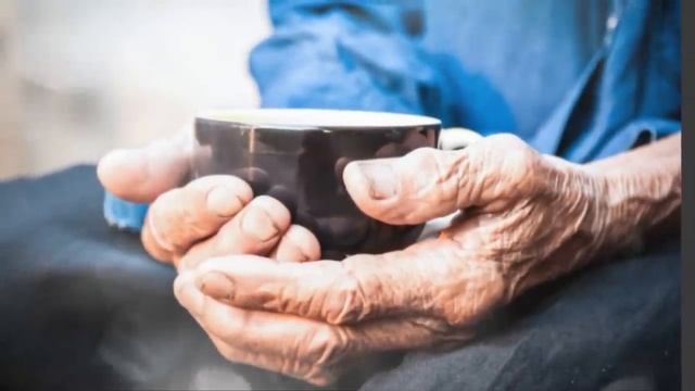 Парень привел домой другую, и выгнал жену в никуда смотреть онлайн