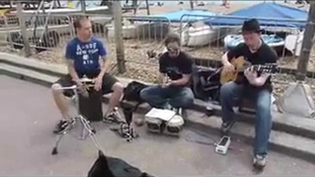 TURISTAS DEL FLAMENCO EL AIRE DE LA CALLE BRIGHTON BEACH смотреть онлайн