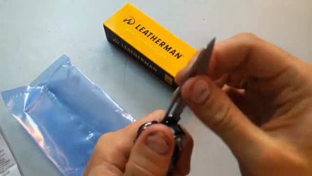 Распаковка мультитула LEATHERMAN модель WINGMAN