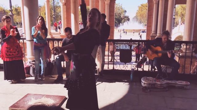 Plaza de España Sevilla | Actuación Flamenco смотреть онлайн