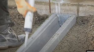 Заделка стыков бетонных водоотводных лотков
