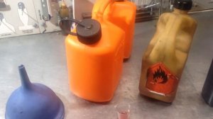 Какой бензин заливать 92 или 95