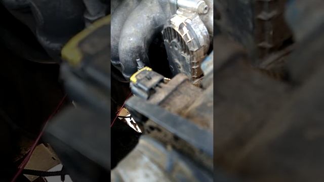 Что это? Датчик дроссельной заслонки? смотреть онлайн