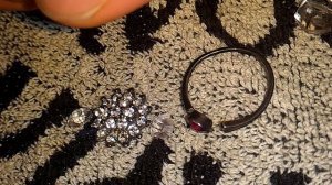 Как проверить бриллиант в домашних условиях