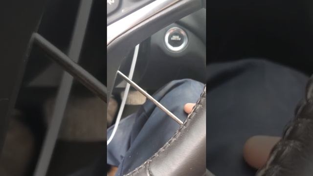 2018 Chevy Equinox Steering Wheel Airbag Removal смотреть онлайн