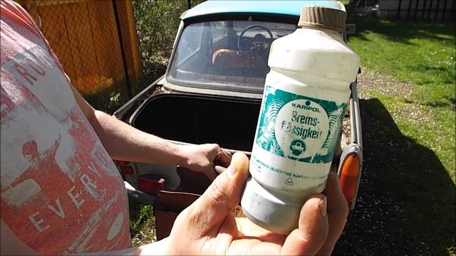 Old Trabant 601 deluxe trunk unboxing смотреть онлайн