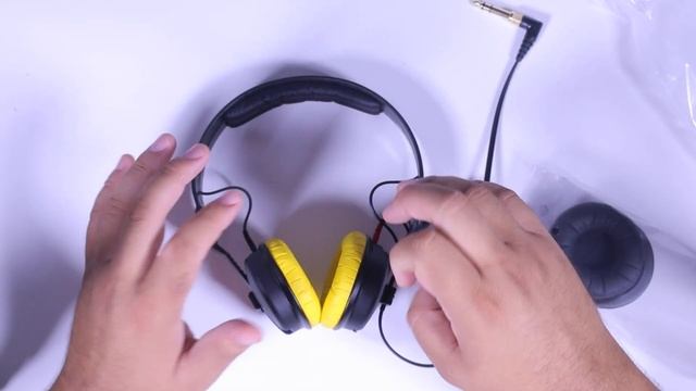 Review y unboxing Senheisser HD 25 Edición Limitada 75 Aniversario en amarillo смотреть онлайн