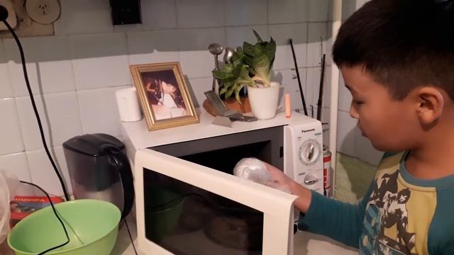 Эксперимент спички и яйцо в микроволновке смотреть онлайн